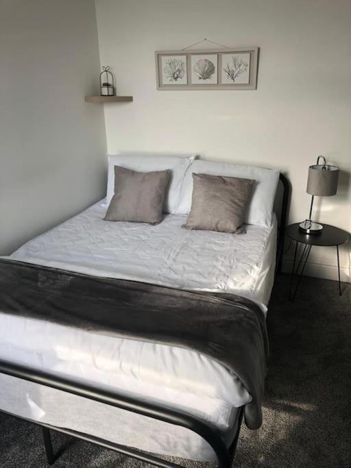 First Floor Apartment With Mountain Views 타이윈 외부 사진