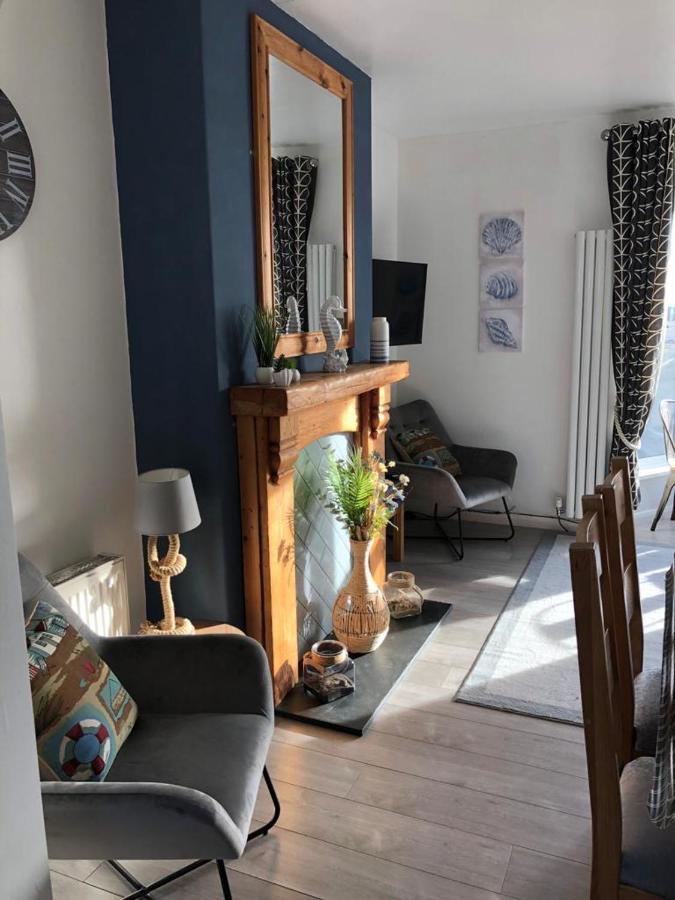 First Floor Apartment With Mountain Views 타이윈 외부 사진